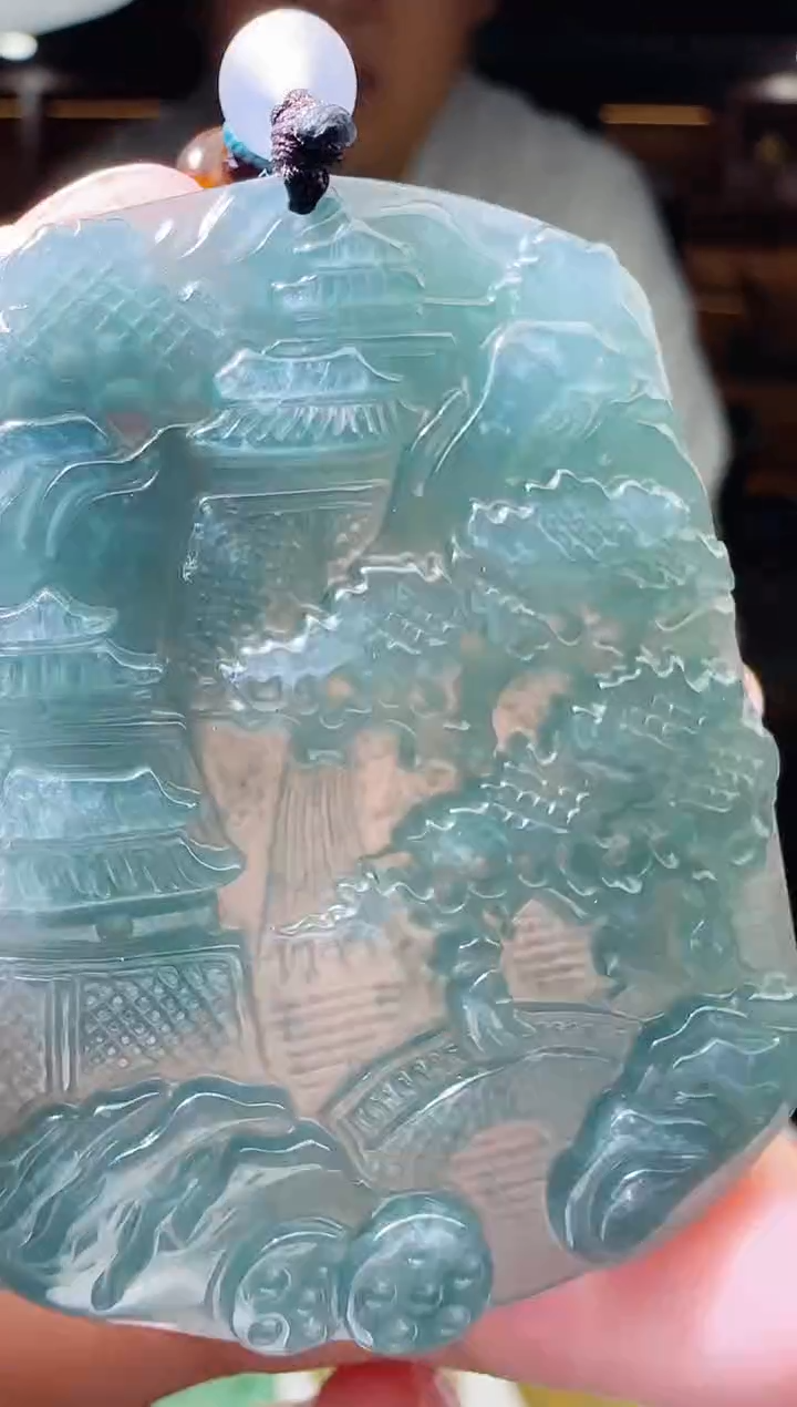 颈饰未镶嵌翡翠多样性发其一  山水