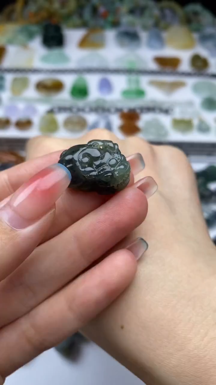 未镶嵌定制翡翠毛货定制不退不换