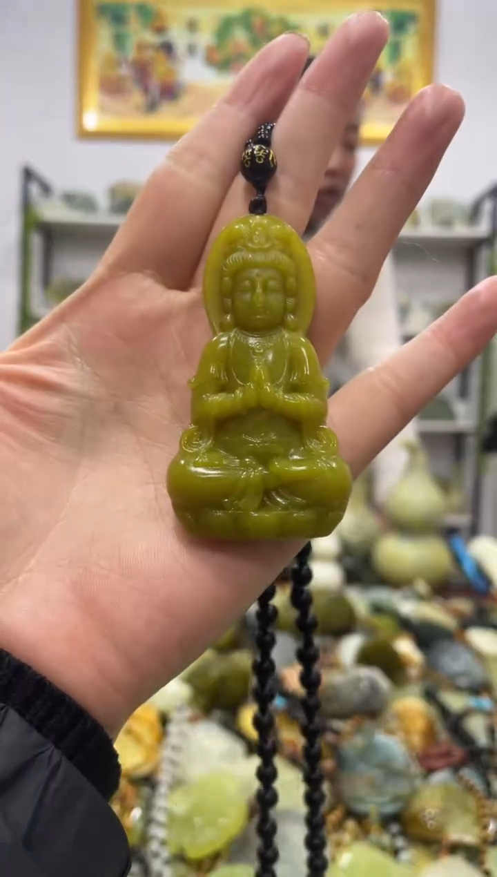 【闪购商品】岫玉吊坠未镶嵌              