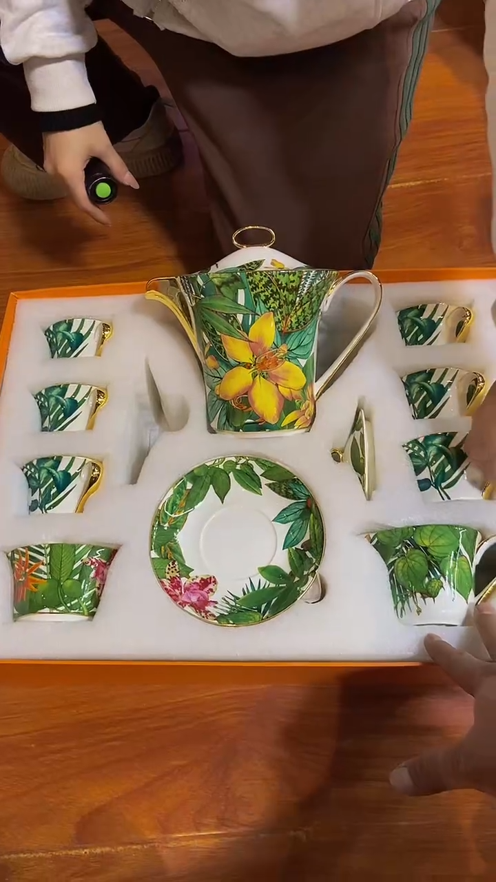 【闪购商品】鸿辉家品牌瓷器，京东包邮！