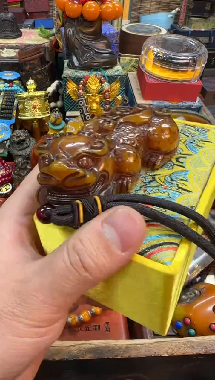 【闪购商品】蜜蜡裸石未镶嵌推荐好物如图所示