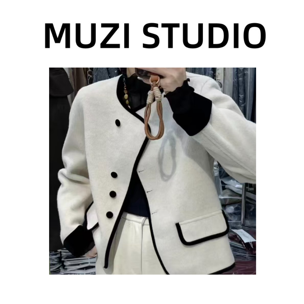 【沐子女装】A8-3066米白色带扣双面绒外套