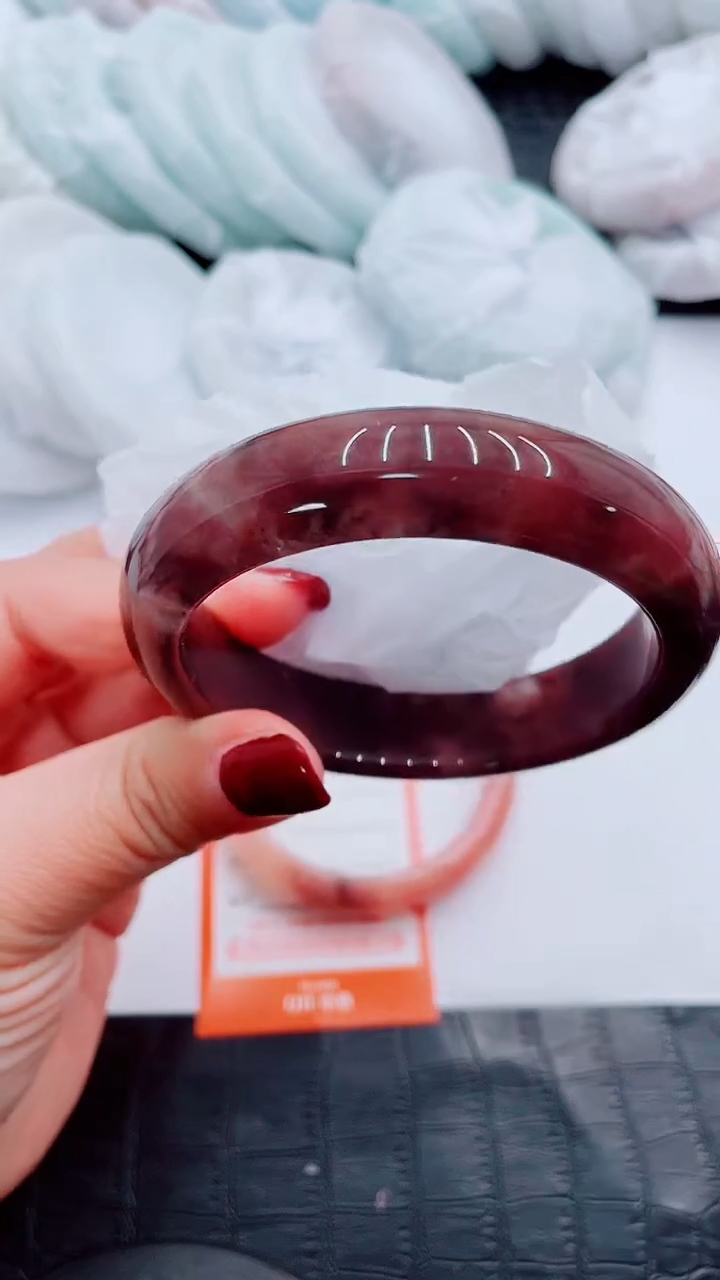 【闪购商品】石英质玉手镯未镶嵌T96-60-61