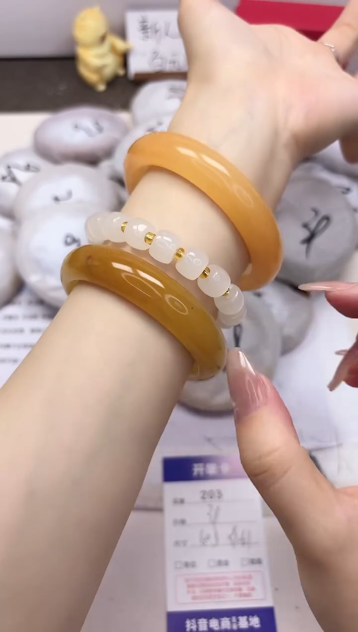 石英质玉手镯未镶嵌203-财气镯-圈口60