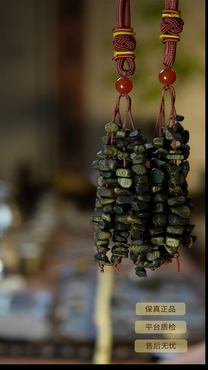 沉香手把件海南种植奇楠车挂两个