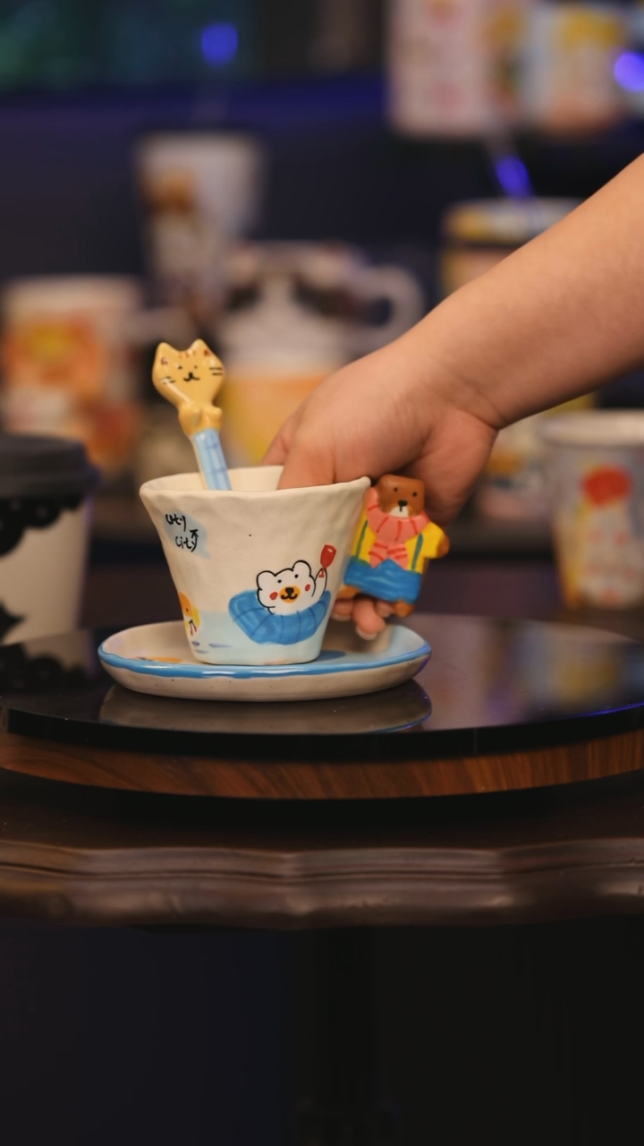 【闪购商品】摆件景德镇釉下彩绘设计师款式陶瓷