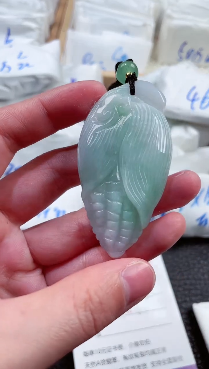 【闪购商品】翡翠颈饰未镶嵌00001025