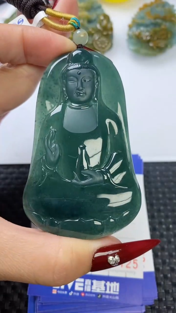 【闪购商品】翡翠颈饰未镶嵌1111111111111111