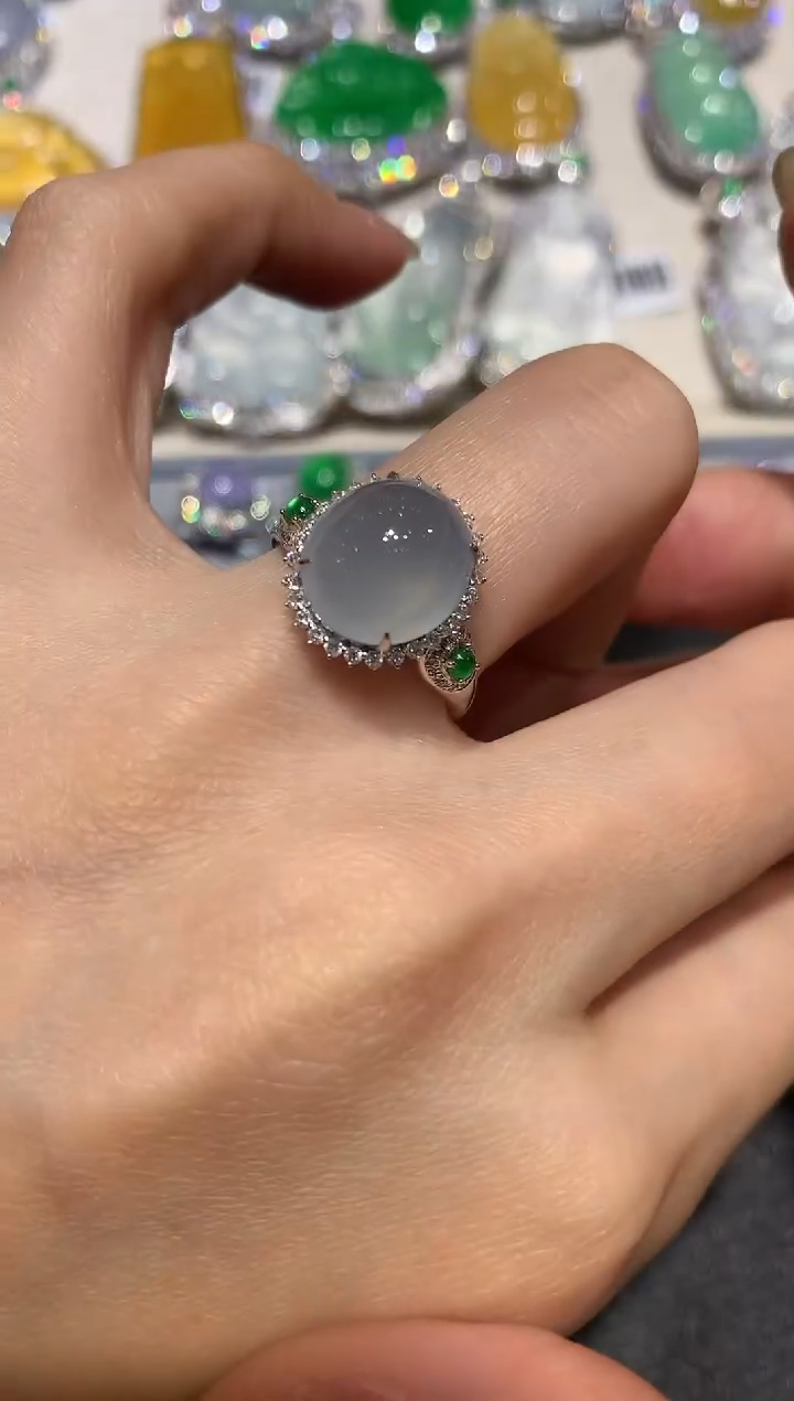 【闪购商品】翡翠戒指18K金镶嵌q450紫货有色差