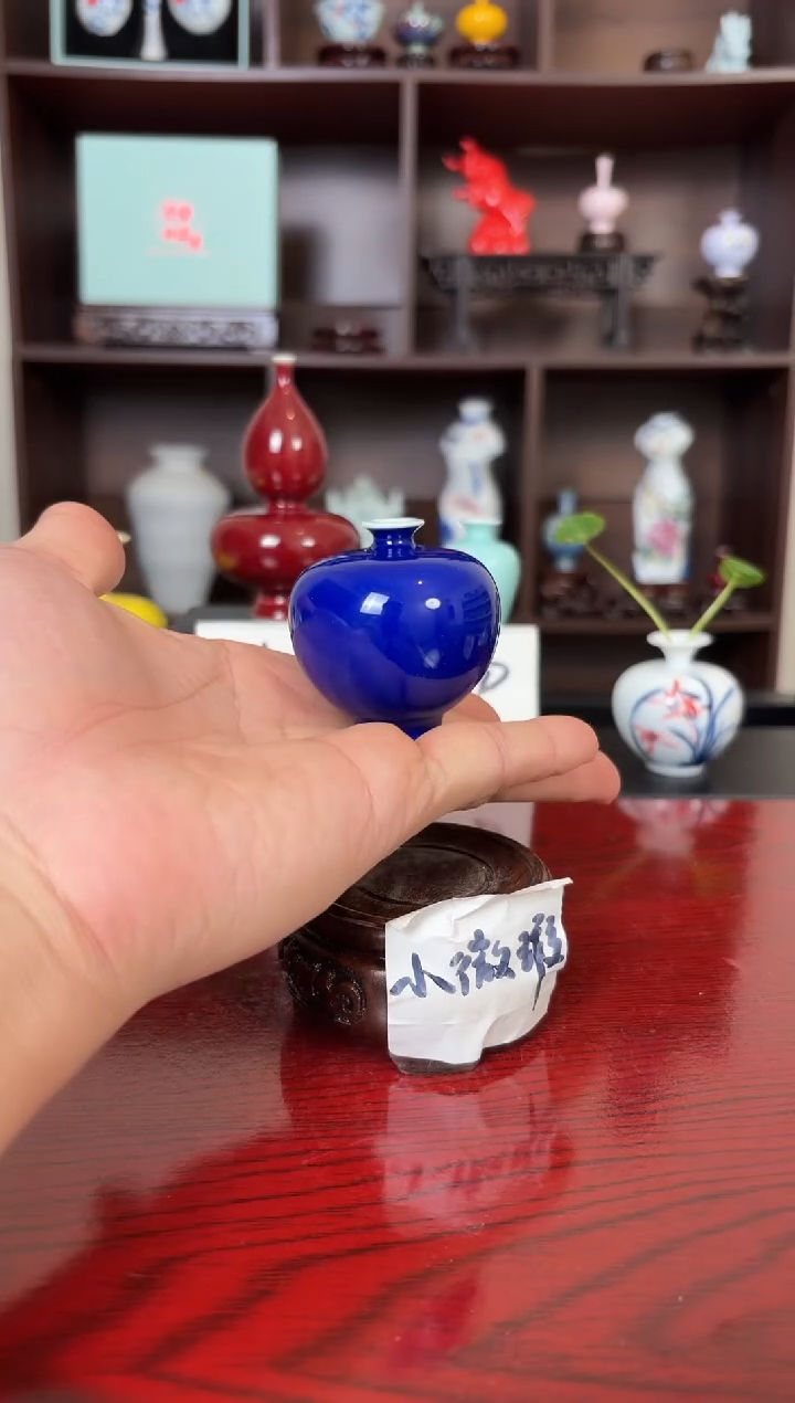 摆件瓷12.20晚微瑕小花瓶摆件