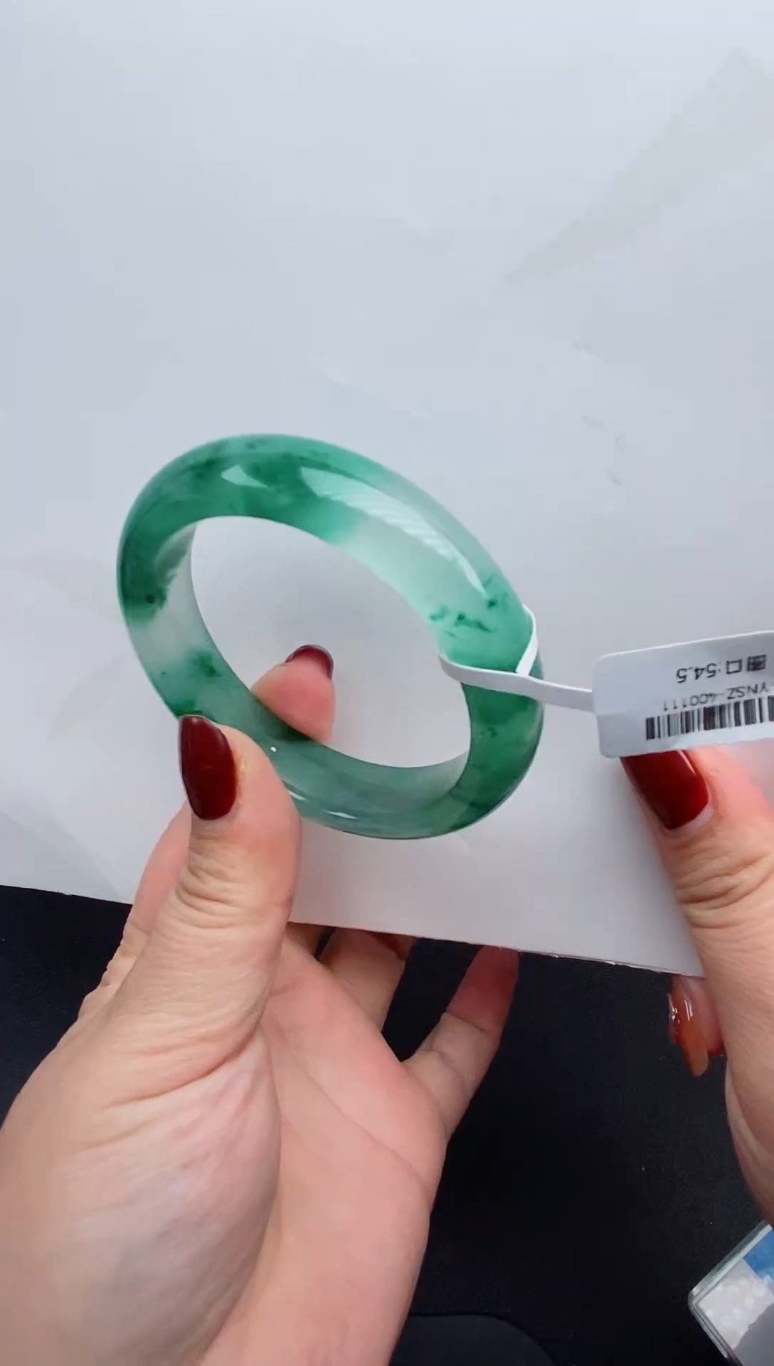 【闪购商品】石英质玉手镯未镶嵌4