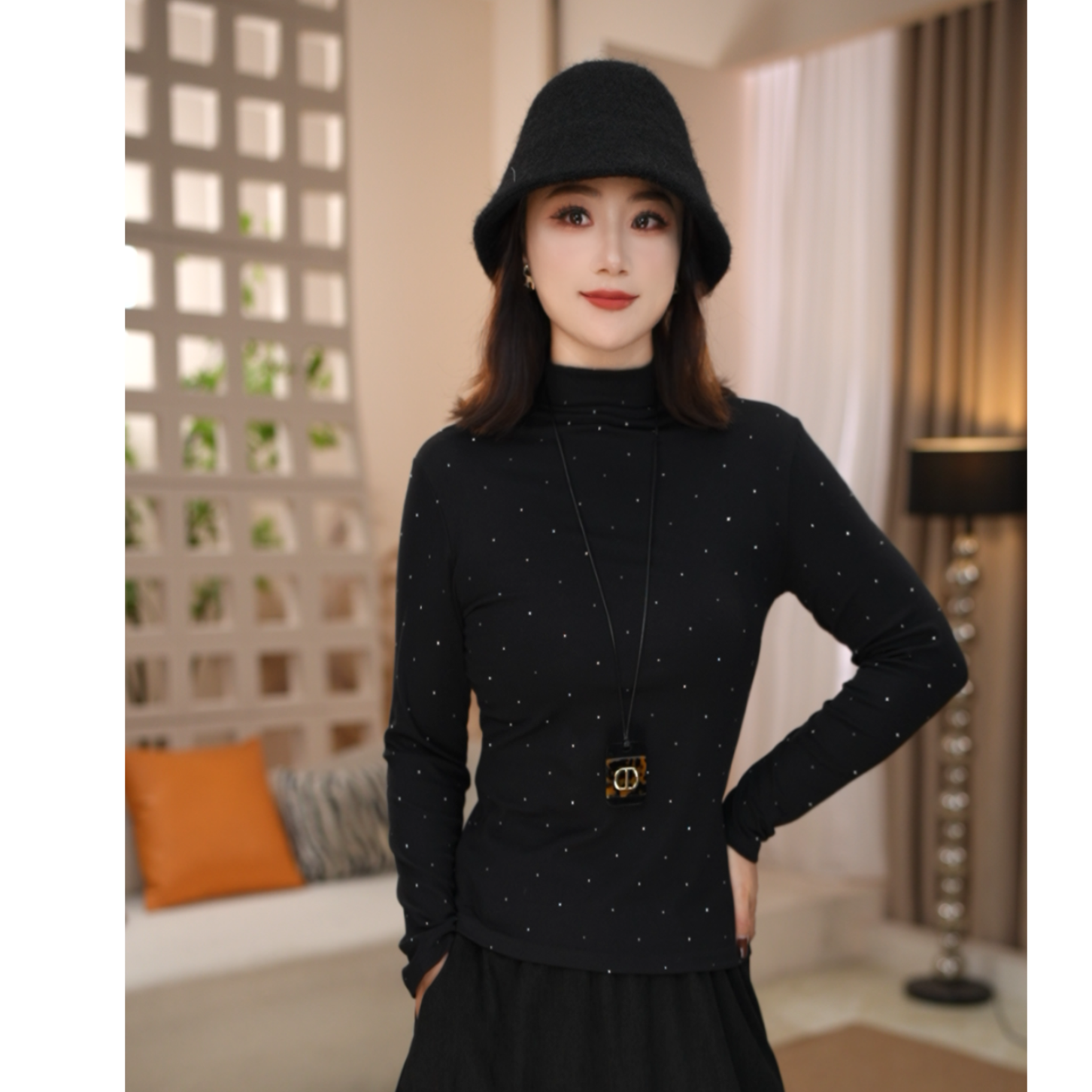 XY&【诗梓雅】2025新款休闲内搭时尚修身亮钻纯色内搭打底衫#H238