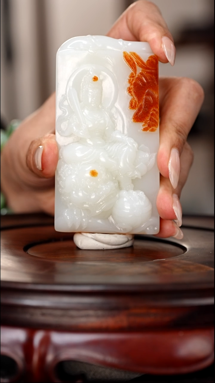 未镶嵌和田玉把件龙*天和田玉