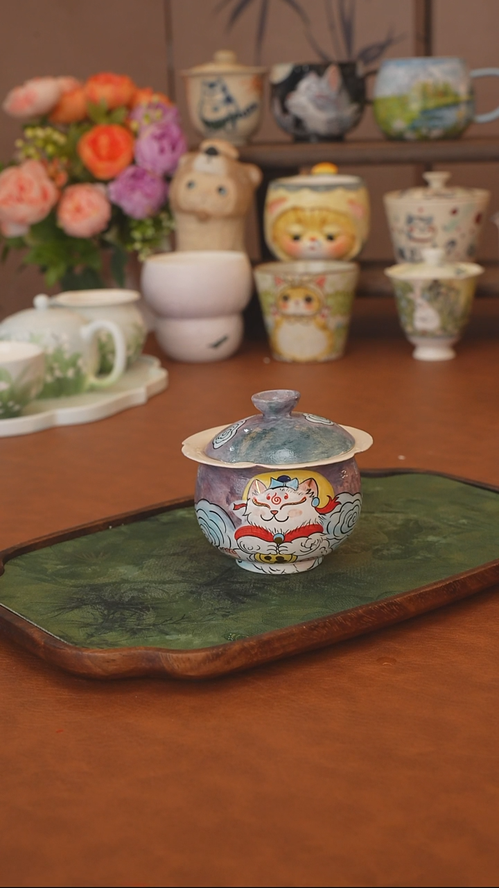 无瘾   描金花口盖碗