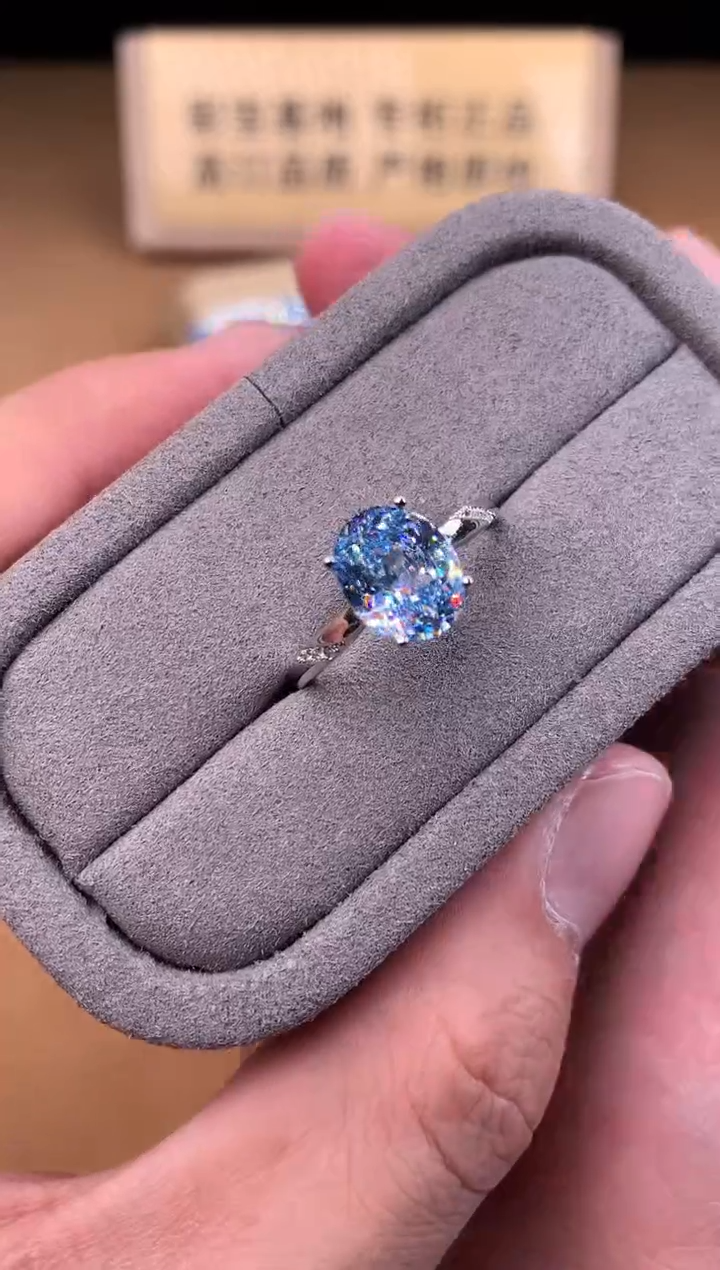 银S925镶嵌戒指海蓝宝石2222