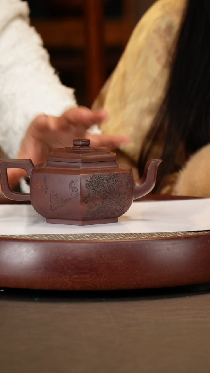 【闪购商品】紫砂茶壶【谈跃伟】龙血砂六方雪华  420CC