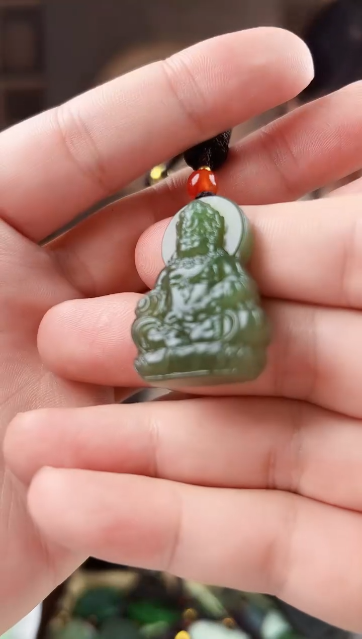 颈饰未镶嵌和田玉拍一发一，多样性发货