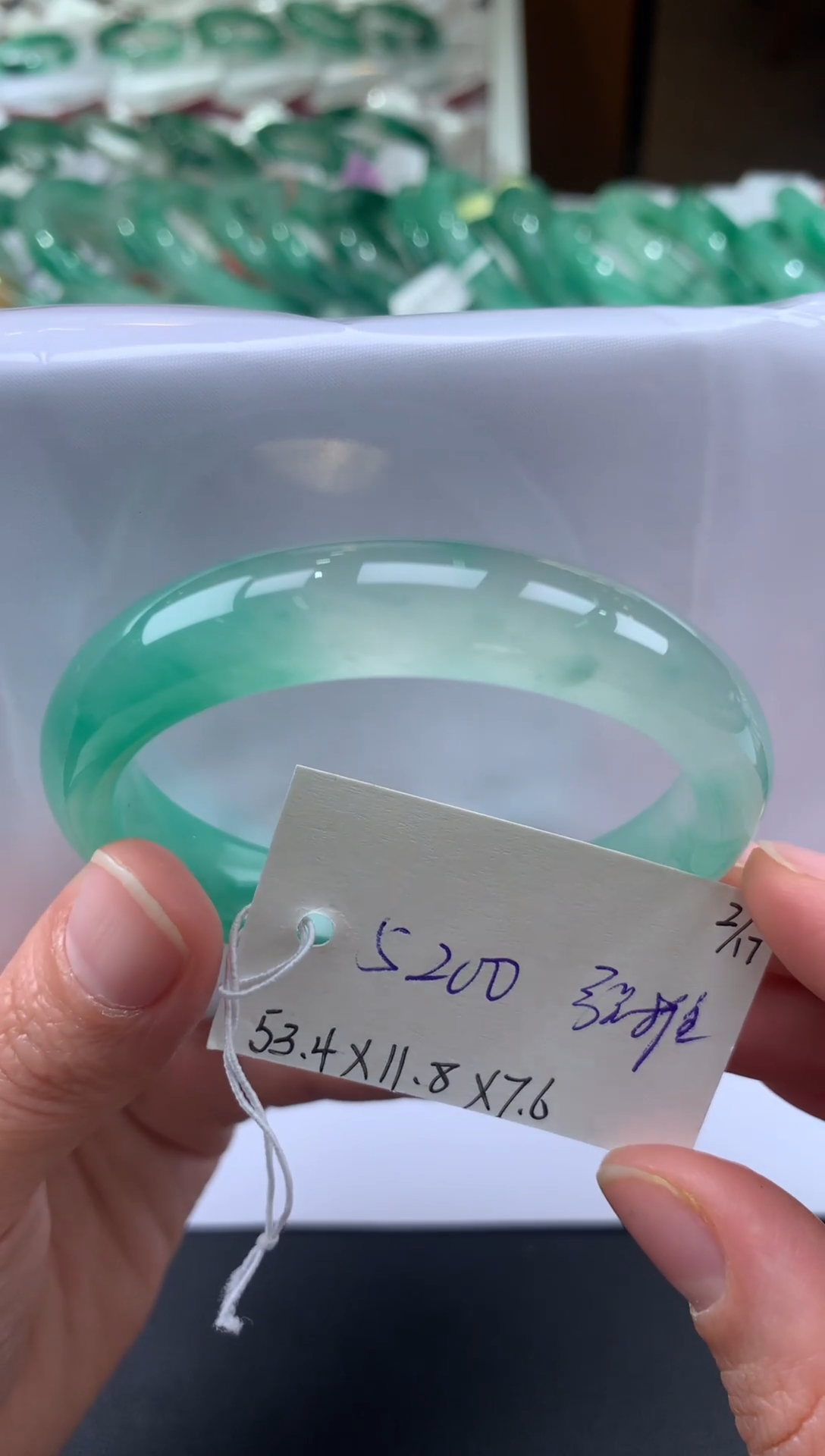 【闪购商品】石英质玉手镯未镶嵌天然玉石非洲翠手镯