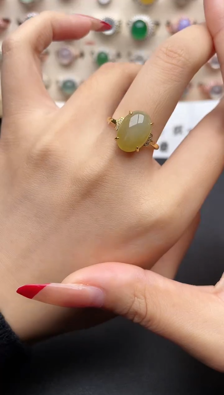 【闪购商品】翡翠戒指银S925镶嵌一物一证一礼盒