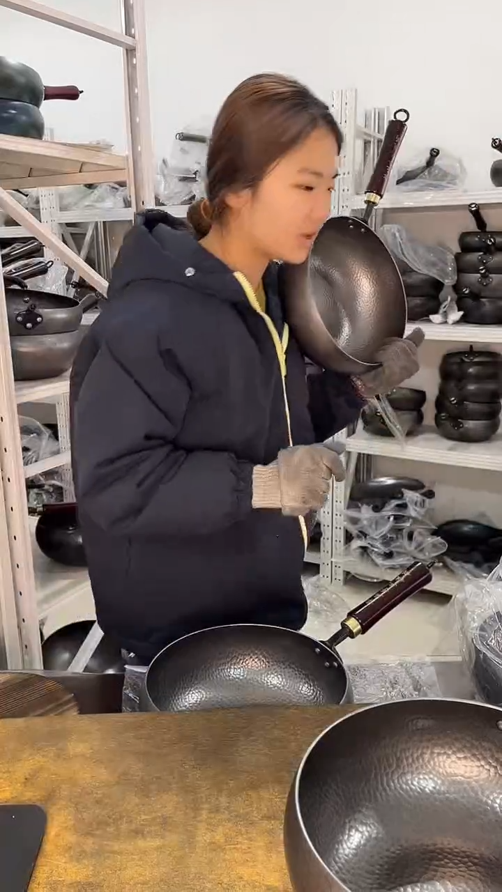 熟铁风****—24大肚锅