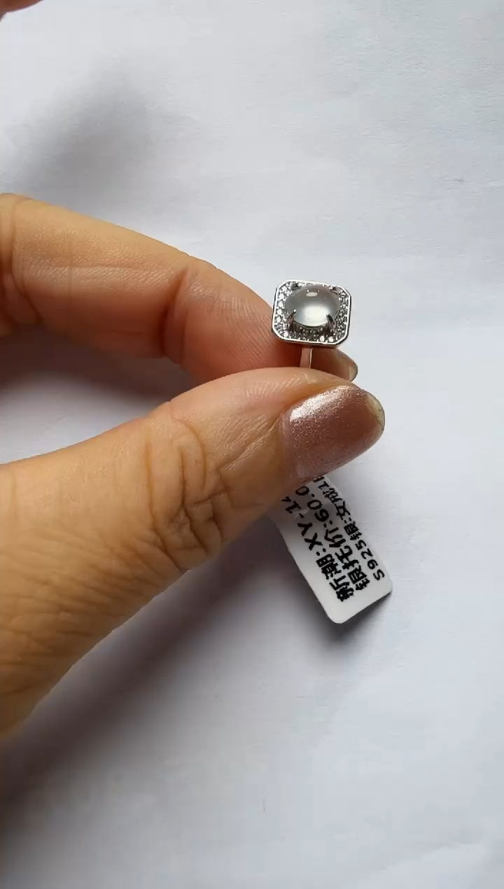 翡翠戒指银S925镶嵌925银镶缅甸A货翡翠戒指