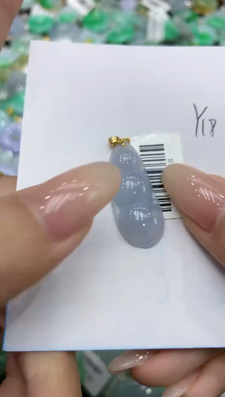 翡翠18K金镶嵌颈饰111111111111