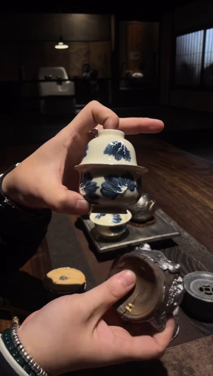 【闪购商品】0包银白菜元宝盖碗加小杯.......