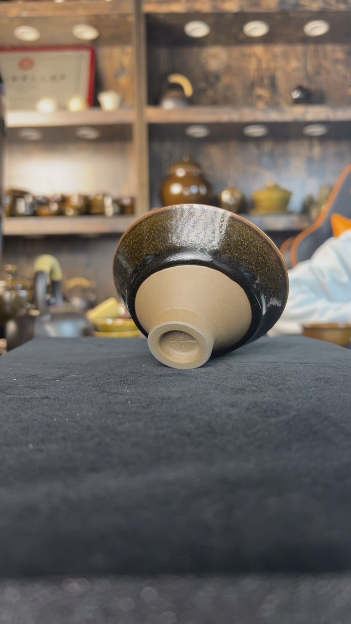 【闪购商品】斗笠黑色主人杯原矿釉