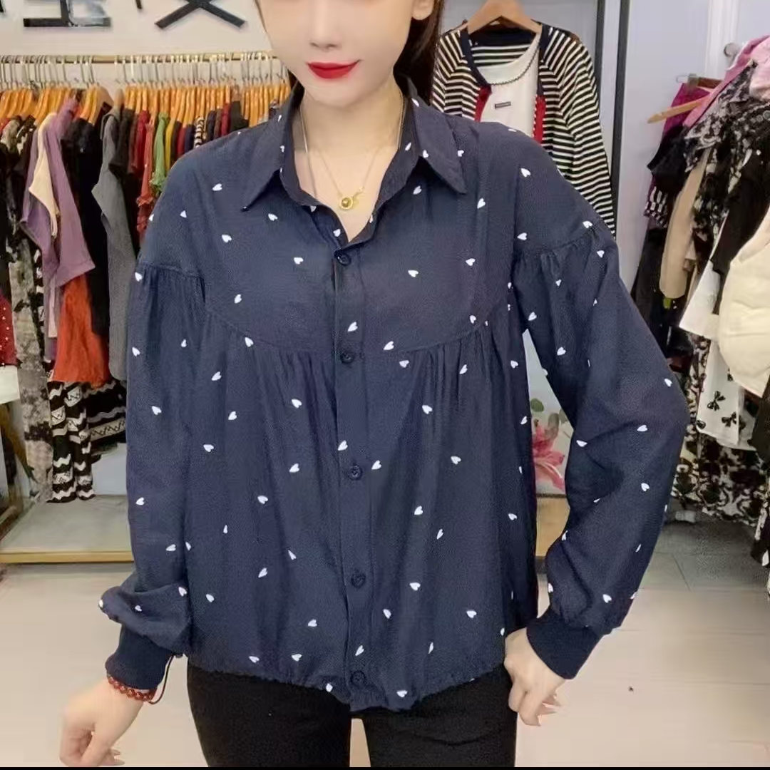 秋款爱心衬衫显瘦衬衣长袖时尚休闲百搭打底翻领