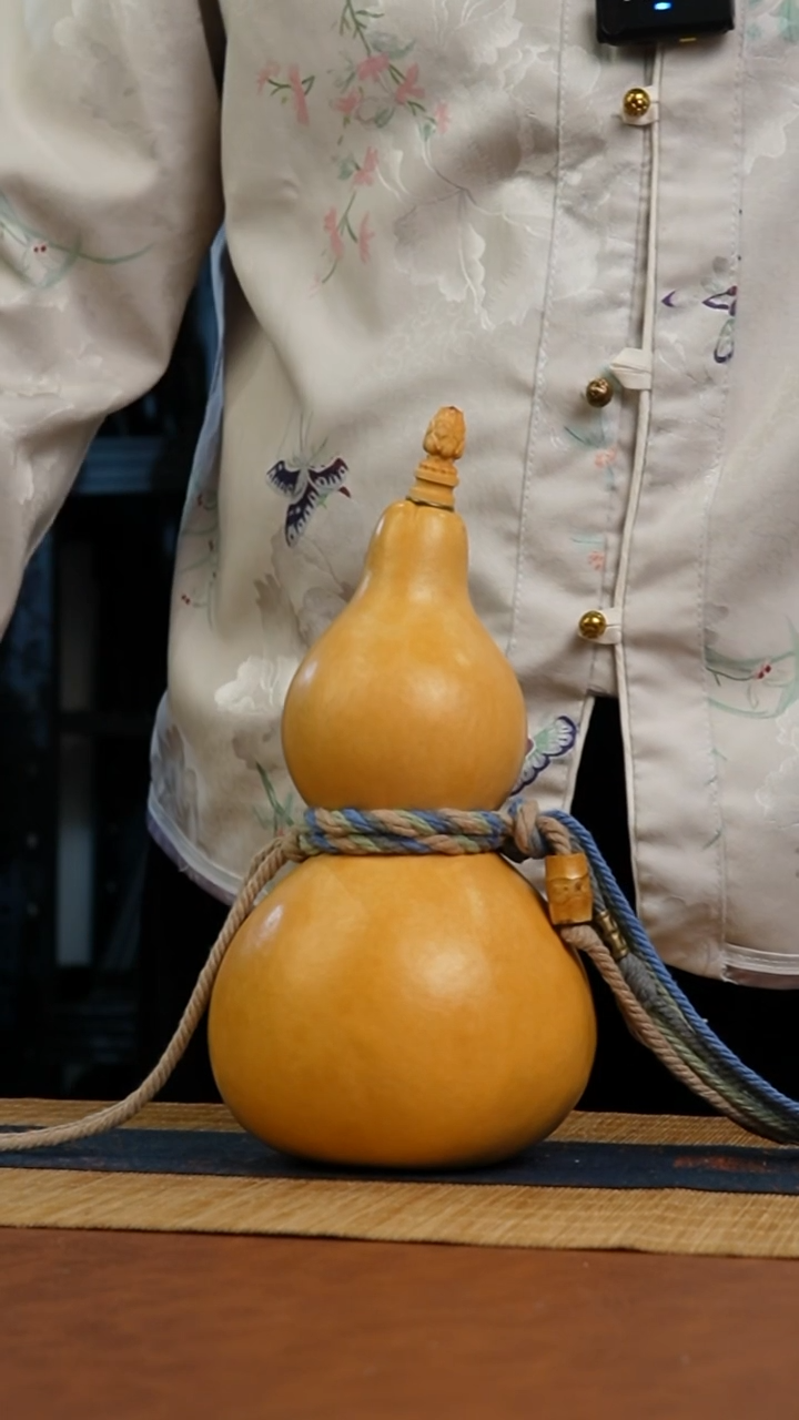 171号 天然热水酒葫芦 一物一拍（有瑕介意勿拍）