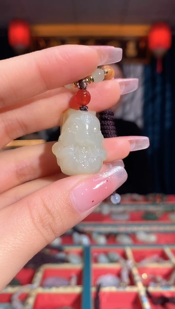 【闪购商品】和田玉颈饰未镶嵌兔子