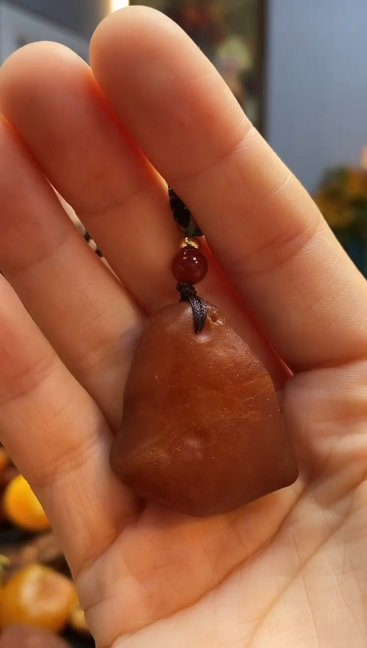 琥珀颈饰未镶嵌挂件