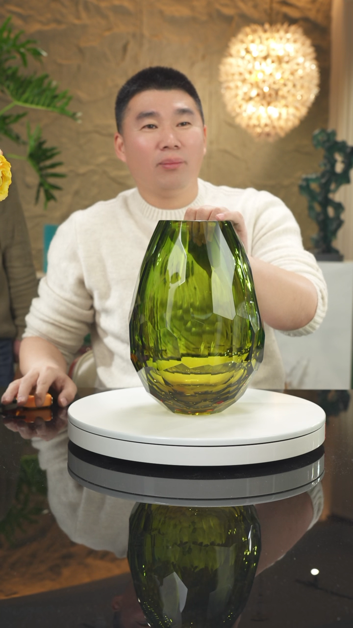 【闪购商品】摆件福利牛油果色切面花瓶大号