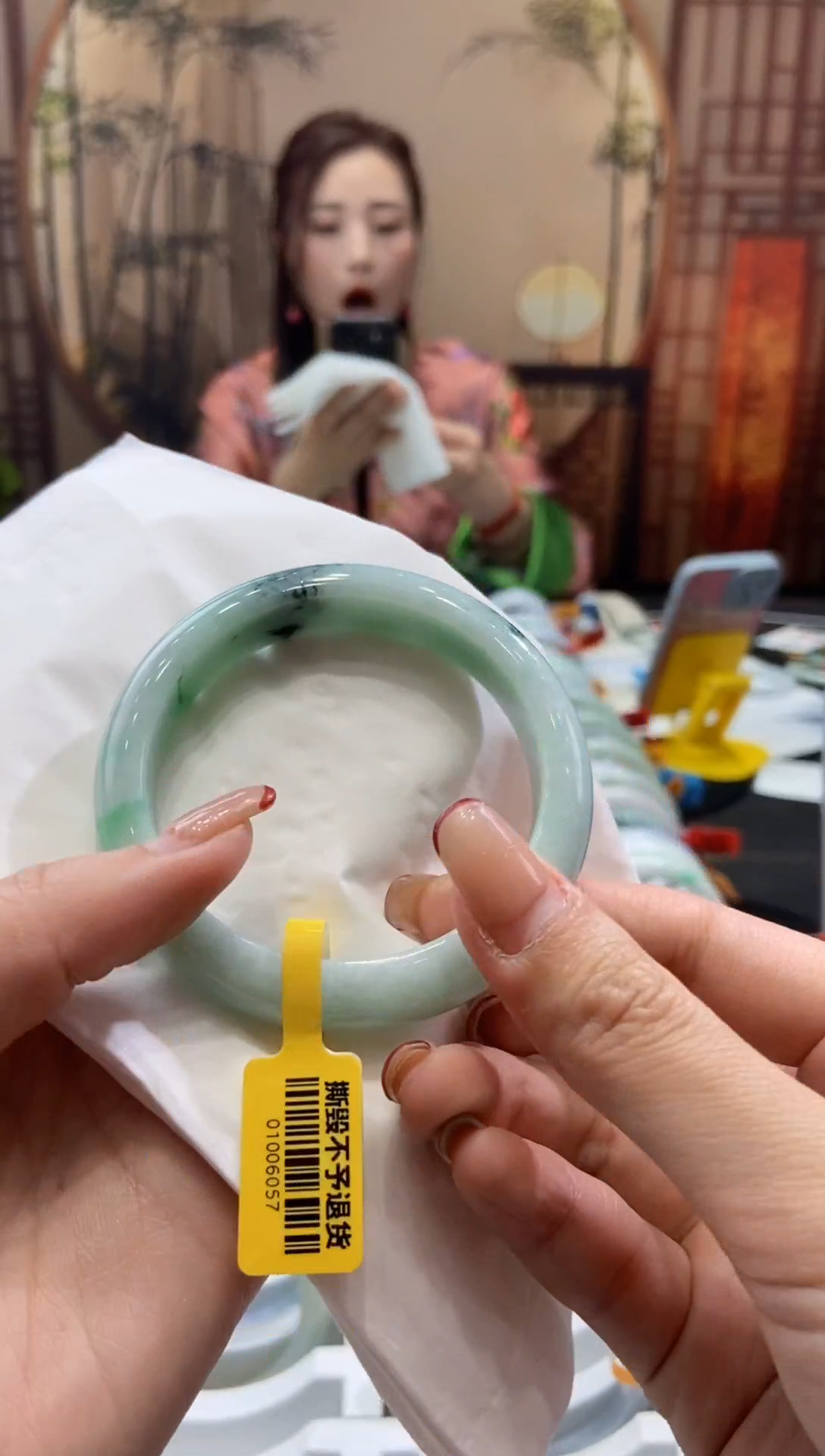 【闪购商品】翡翠手镯未镶嵌00010652