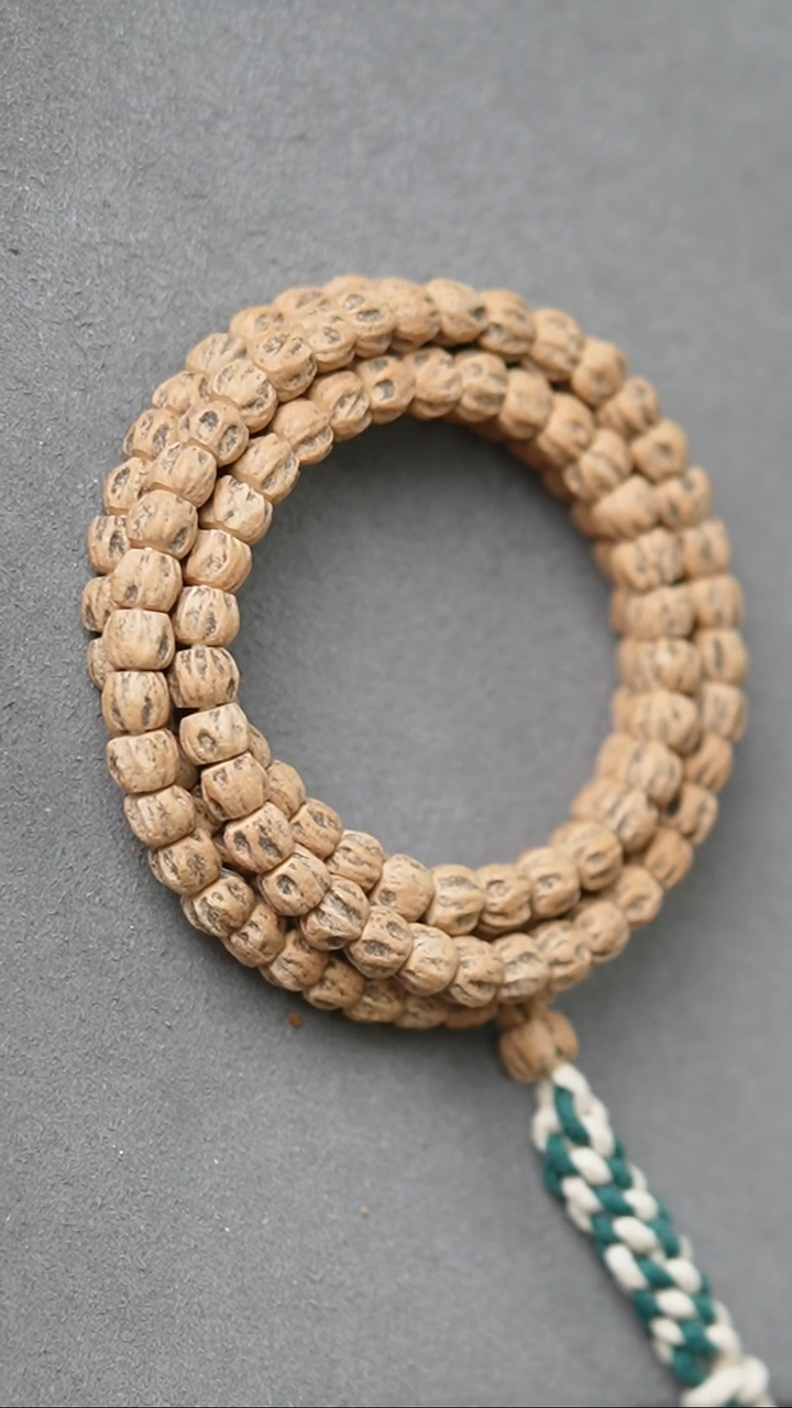 【闪购商品】柏香籽/百香籽吊坠鬼影