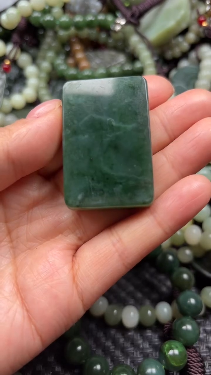 【闪购商品】和田玉颈饰未镶嵌.