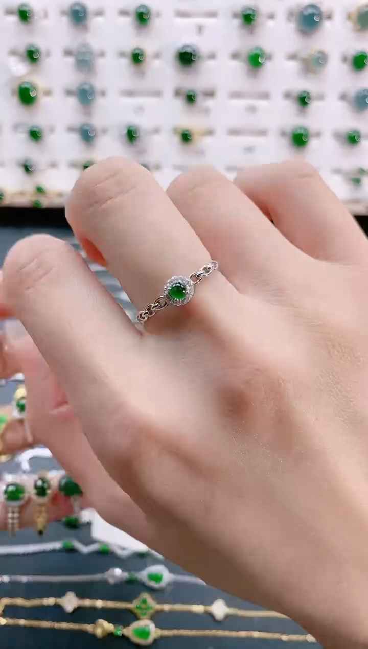 【闪购商品】翡翠戒指银S925镶嵌天然翡翠