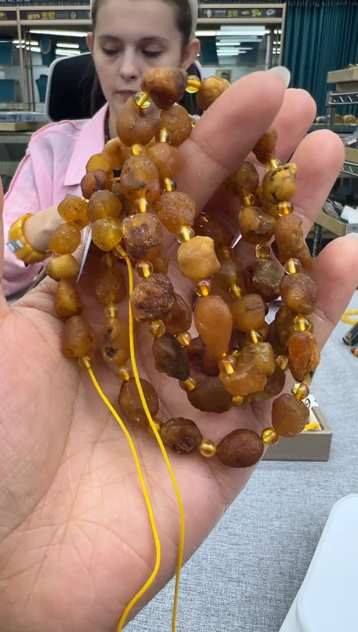 未镶嵌颈饰琥珀320秒拍号假一罚十