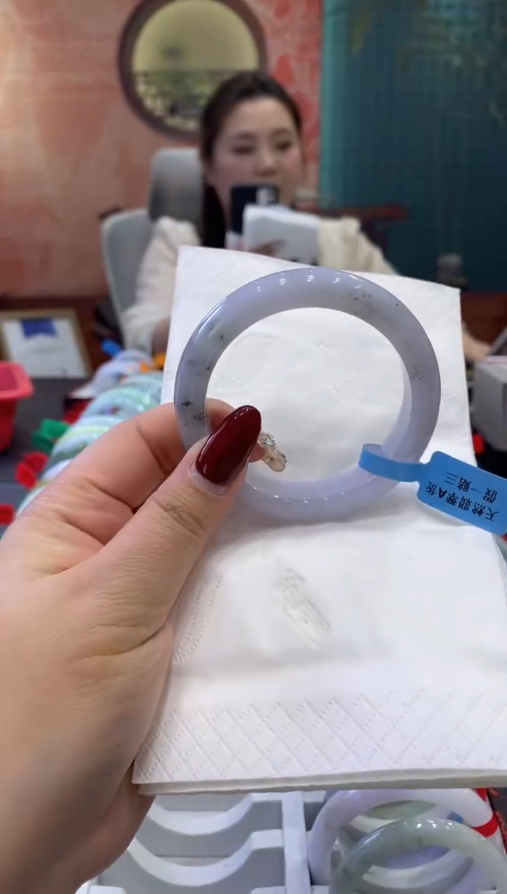 【闪购商品】翡翠手镯未镶嵌多人0001706