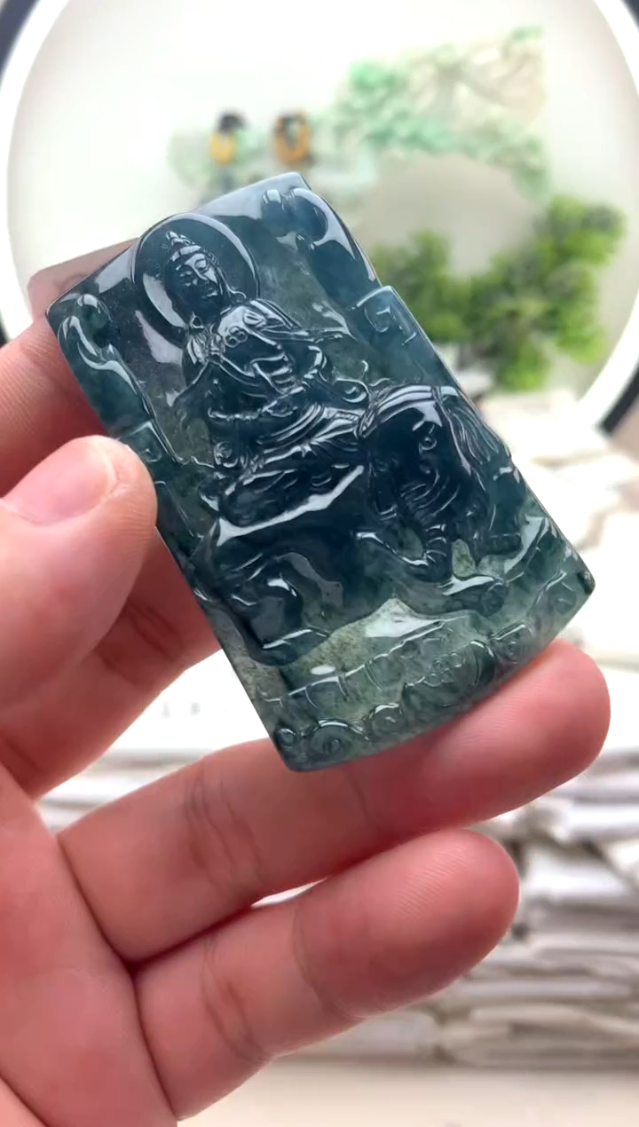 颈饰未镶嵌翡翠普贤