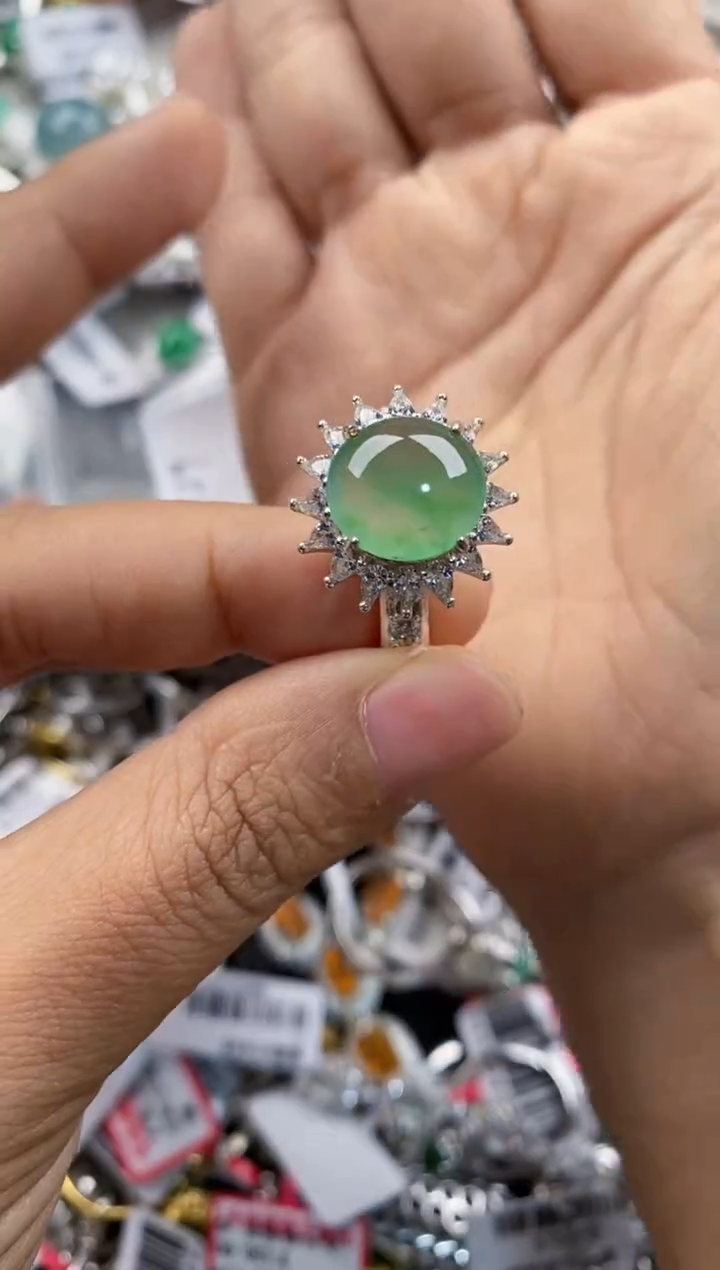 未镶嵌戒指翡翠333    1