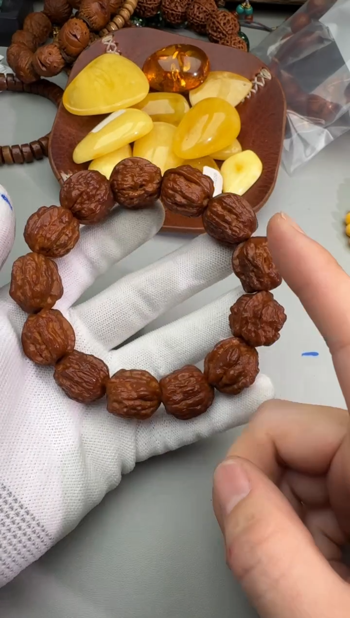 【闪购商品】文玩核桃手串秋子单圈