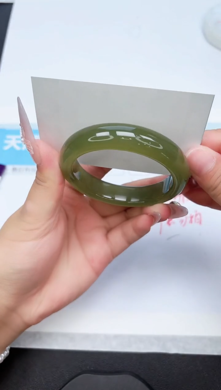 石英质玉手镯未镶嵌272-56.3