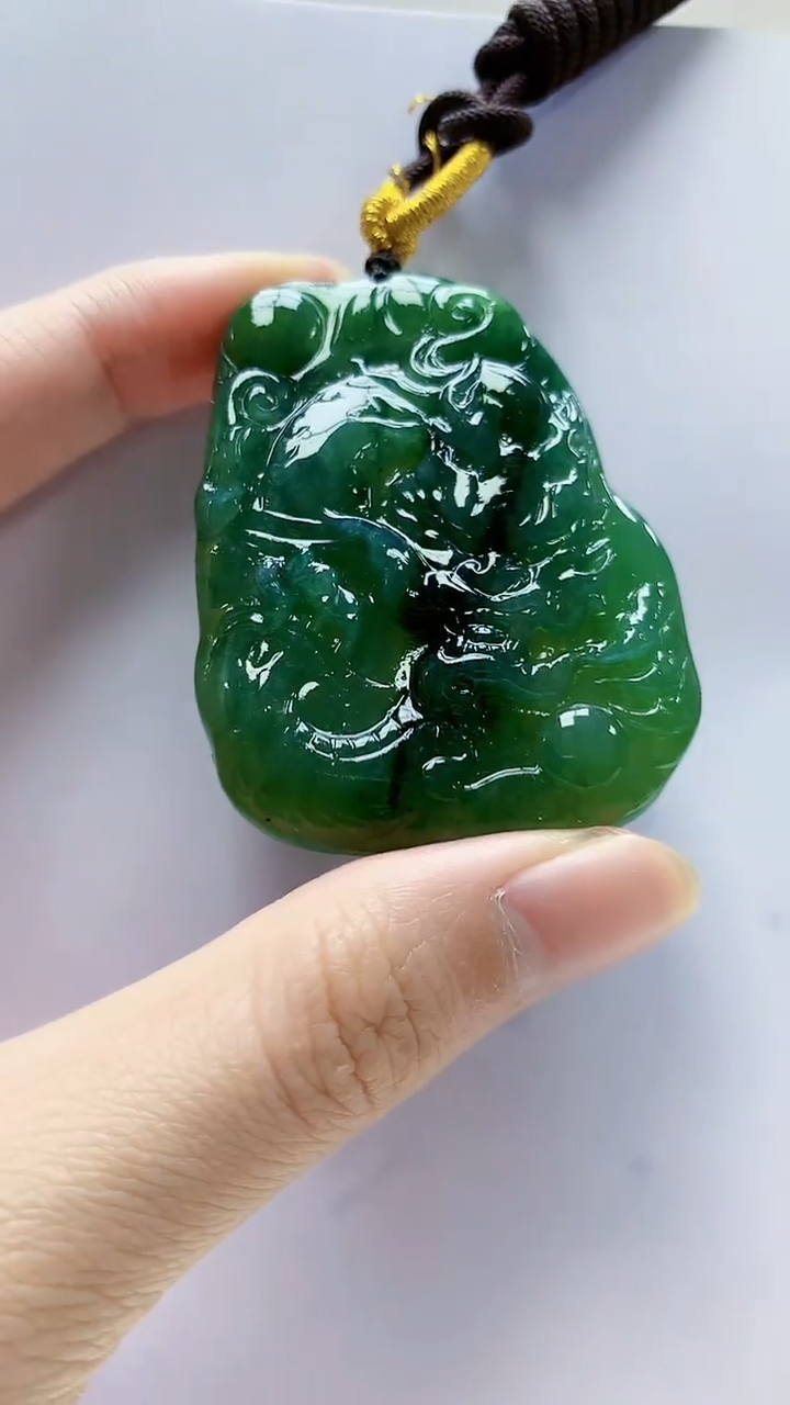 未镶嵌定制翡翠4868zm-毛货挂件龙牌83