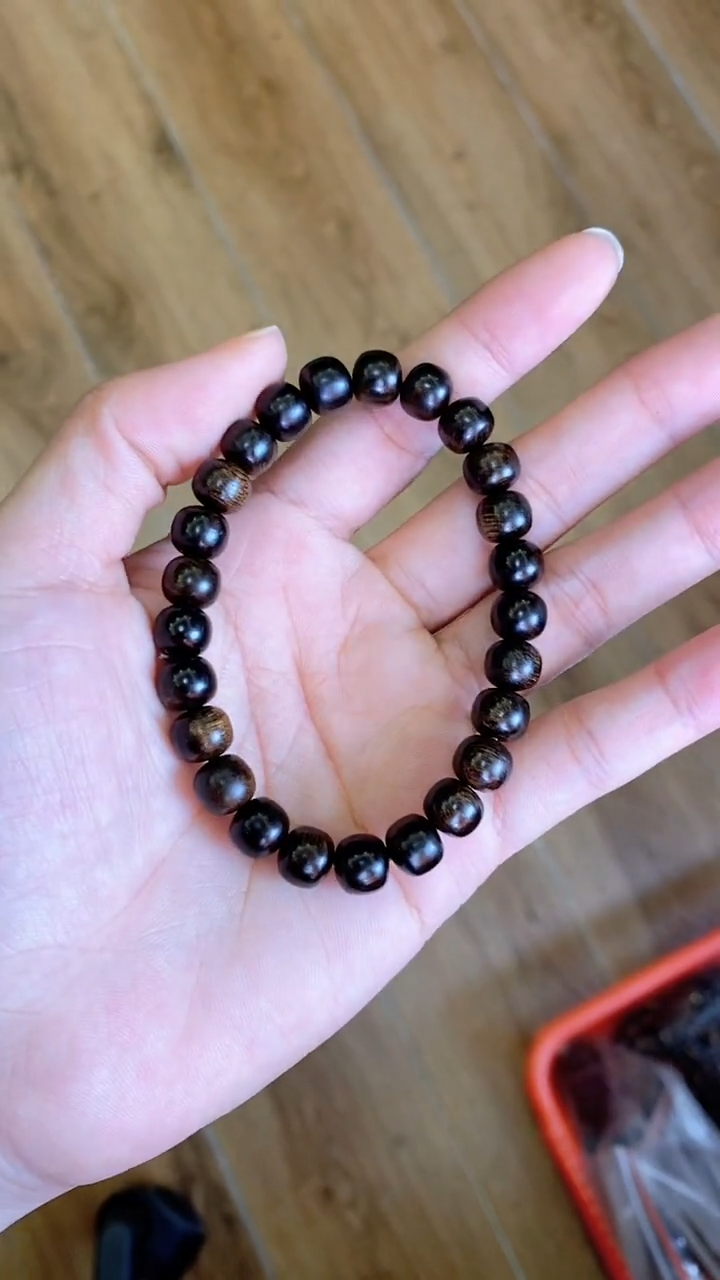 【闪购商品】沉香木手串野生芽庄雷料特加白棋沉水7*8单圈沉香木