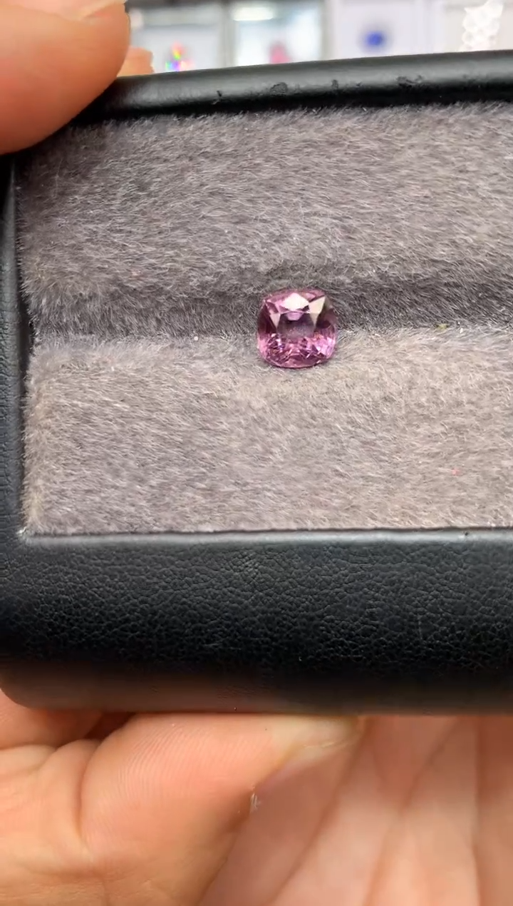 【闪购商品】定制尖晶石裸石未镶嵌枕型 丁香色调尖晶石 1.89ct