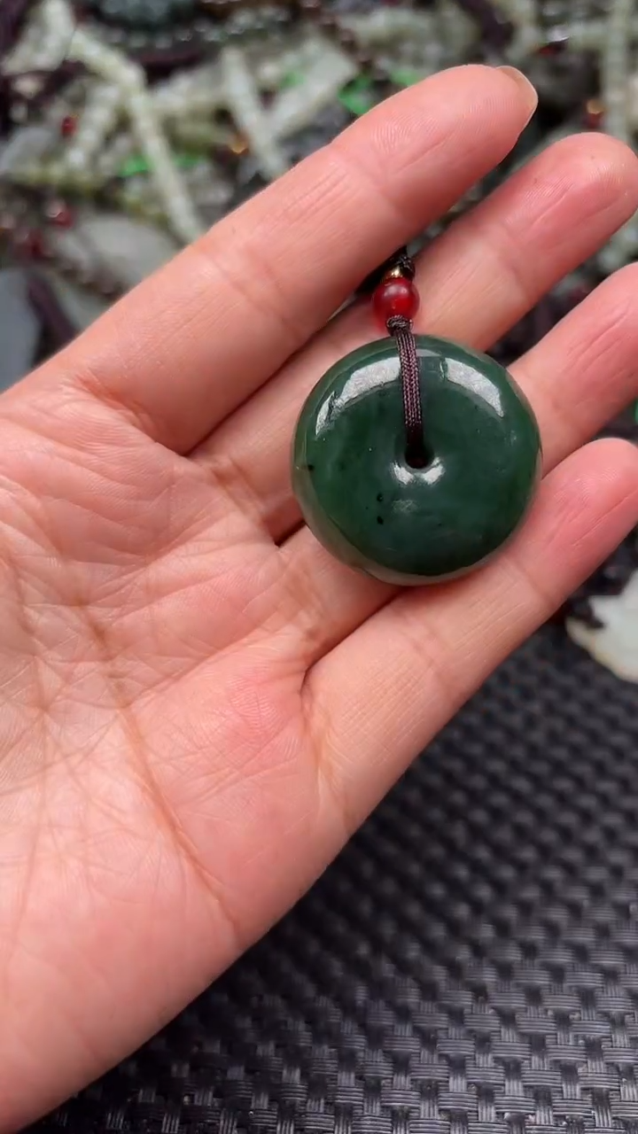 【闪购商品】和田玉颈饰未镶嵌1