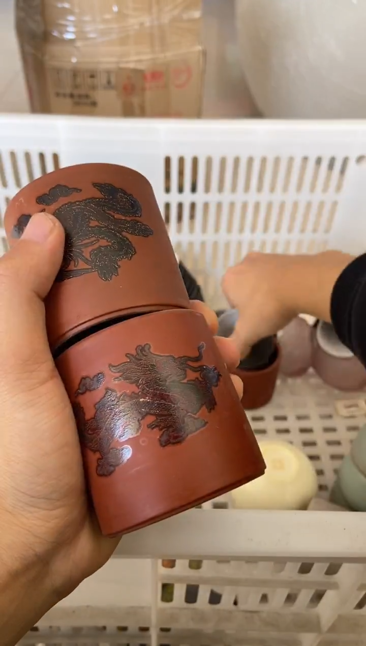杯子瓷无运费险有瑕疵的摄影的产品有使用过的痕迹有点脏介意勿拍