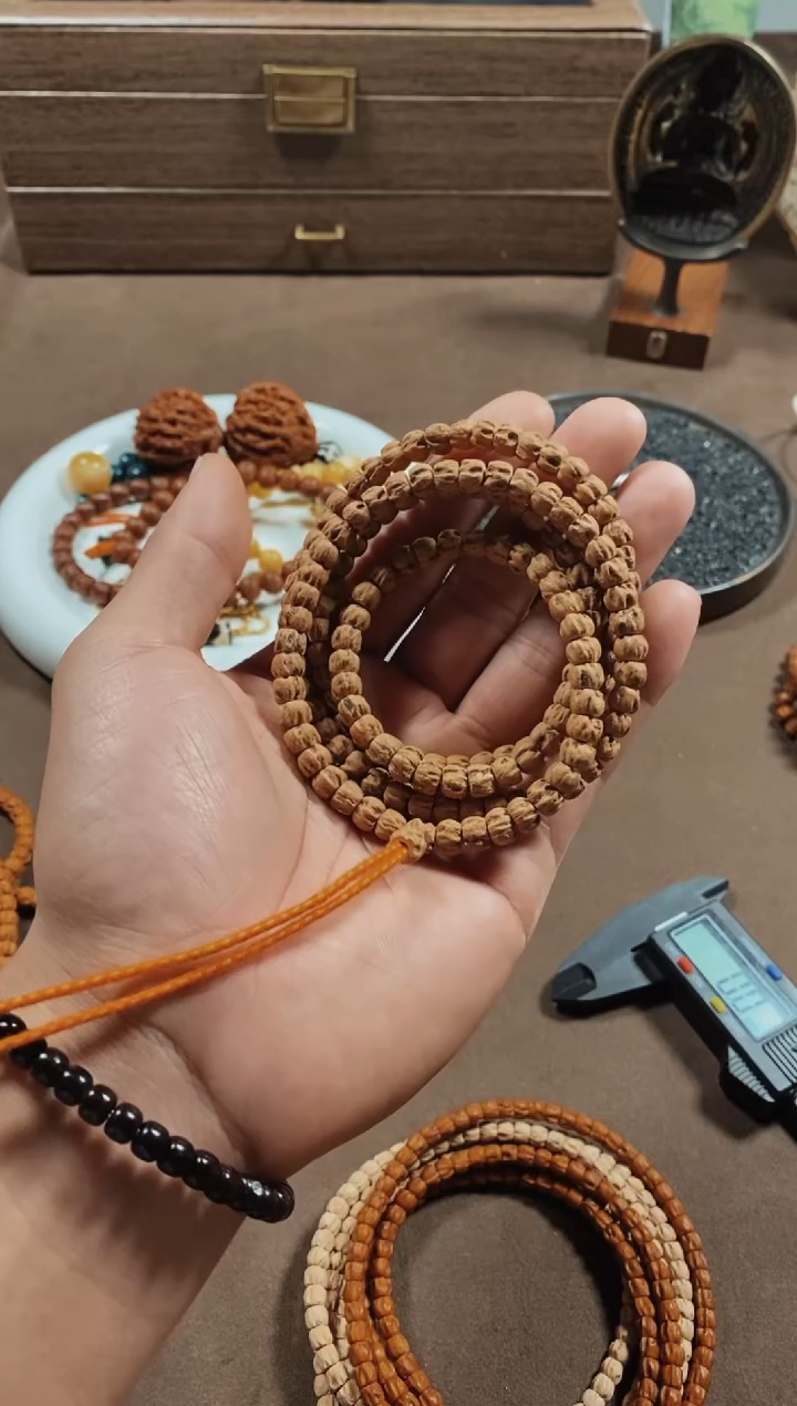 手串柏香籽/百香籽【天策出品】-- 红皮方块顺