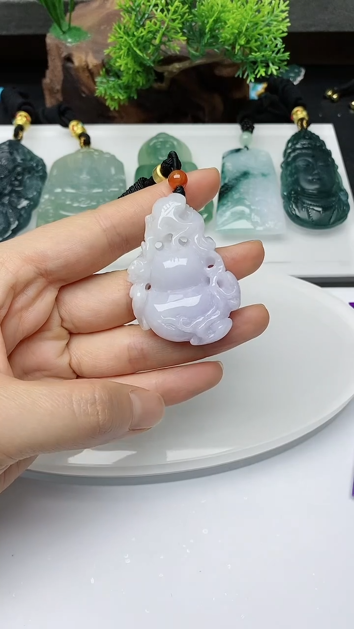 【闪购商品】翡翠颈饰未镶嵌